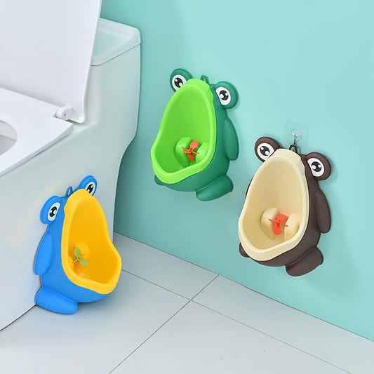 Cute Frog Potty Training Urinal Boy with Fun Aiming Target, Toilet Urinal Trainer, Children Stand Vertical Pee Infant Toddler